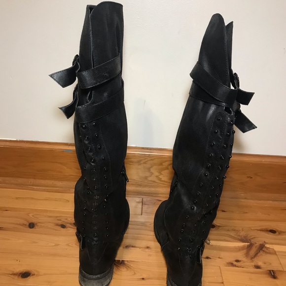 Not Rated Leather Boots - Picture 3 of 7